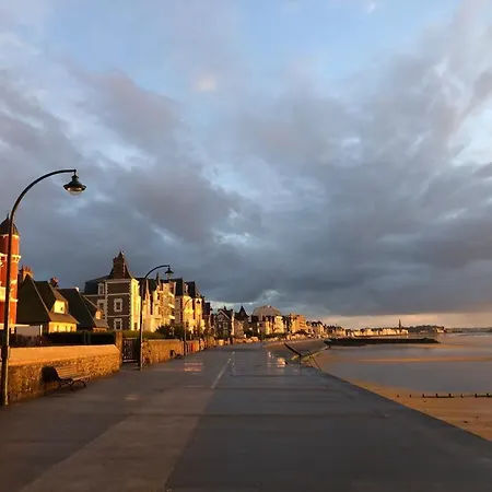 St Malo Sea View T2 - Ideal Vacation Remote Work *